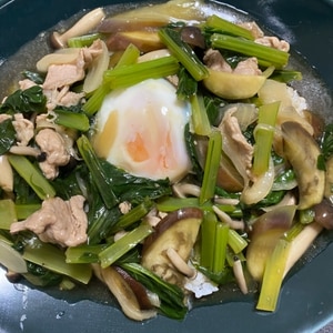 簡単！豚肉・小松菜・ちくわ・エノキダケの中華丼♪